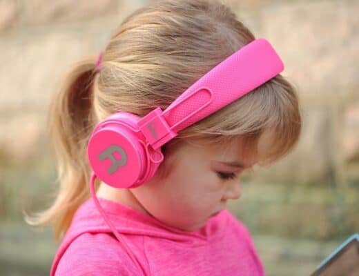 healthy headphone use for kids