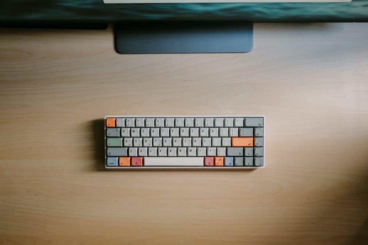 how to clen mechanical keyboard