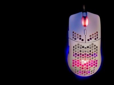 J900 Honeycomb Hollow Design Gaming Mouse